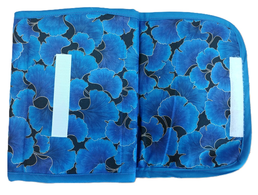 Travel Bag, Medium, Blue - fastener open